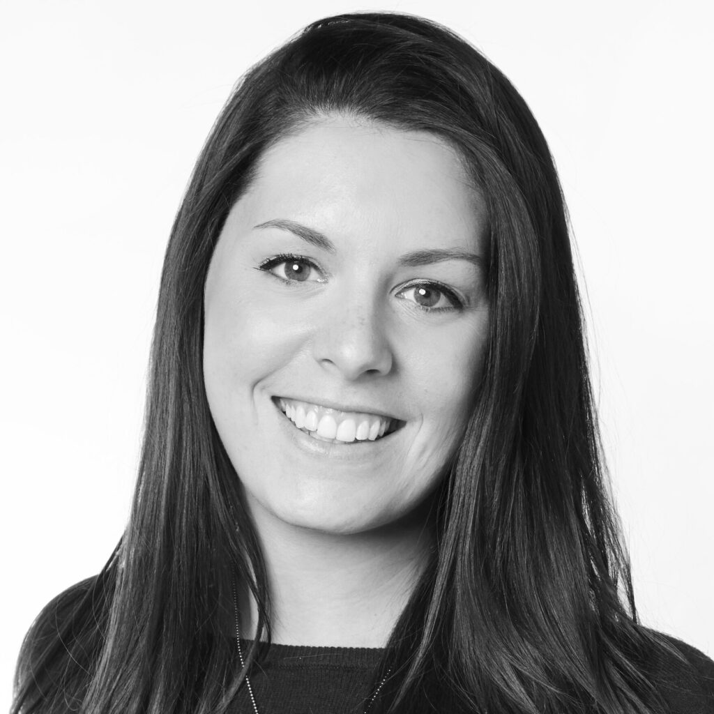 Headshot Brigitt Earley