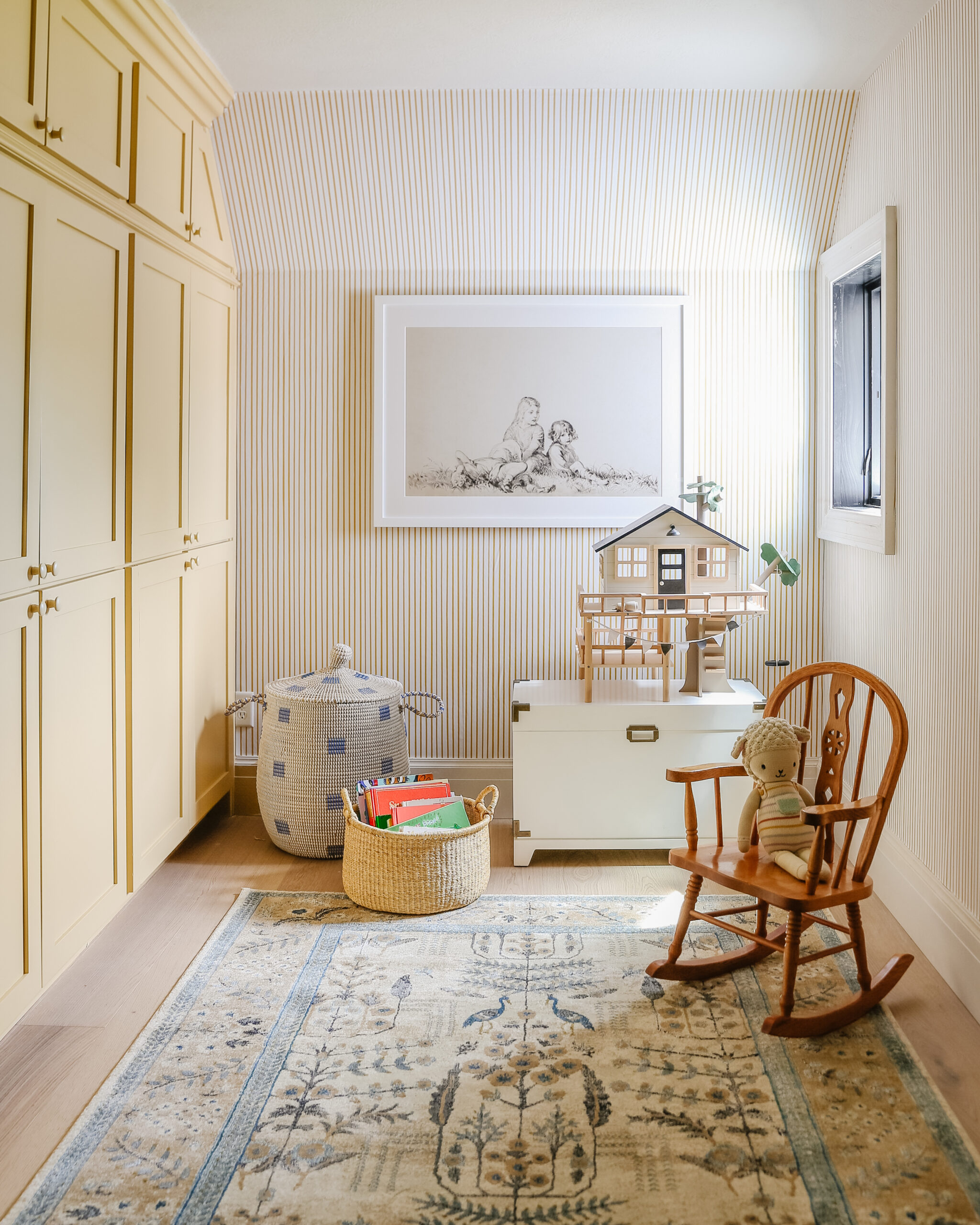 Removable Wallpaper in Kids Room
