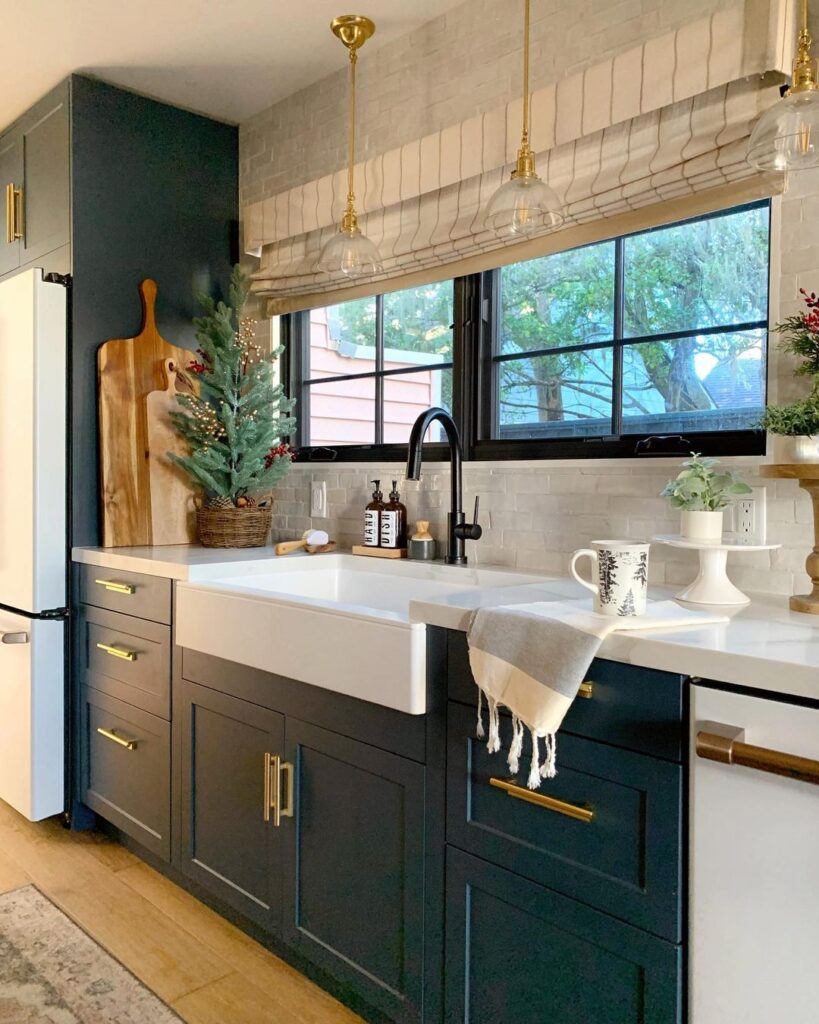 Kitchen Christmas Decor