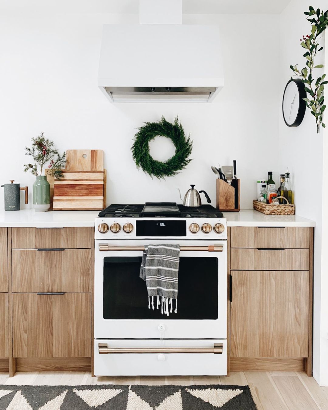 Kitchen Christmas Decor