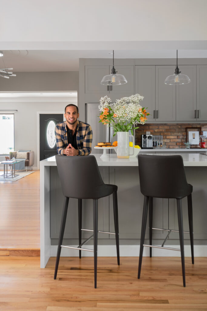Miami kitchen renovation with gray Semihandmande shaker cabinets