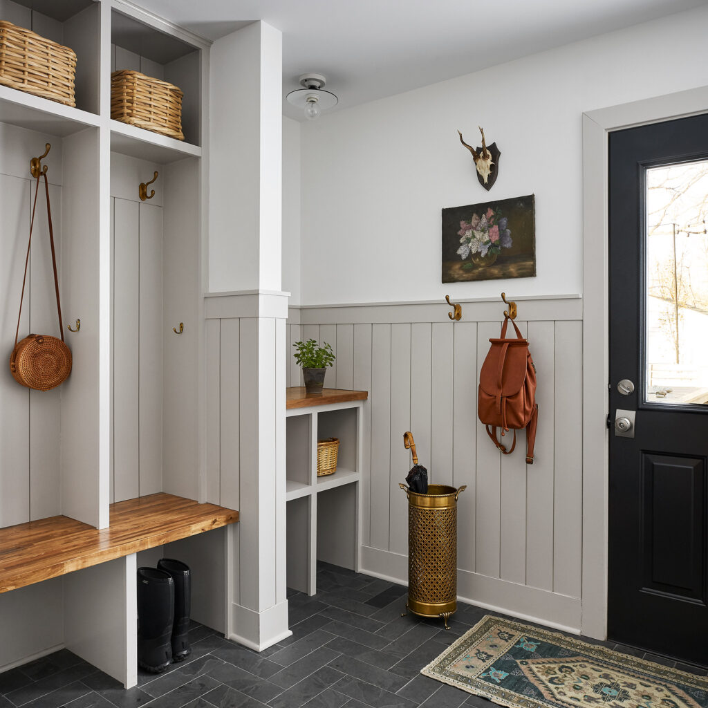 Colonial house mudroom