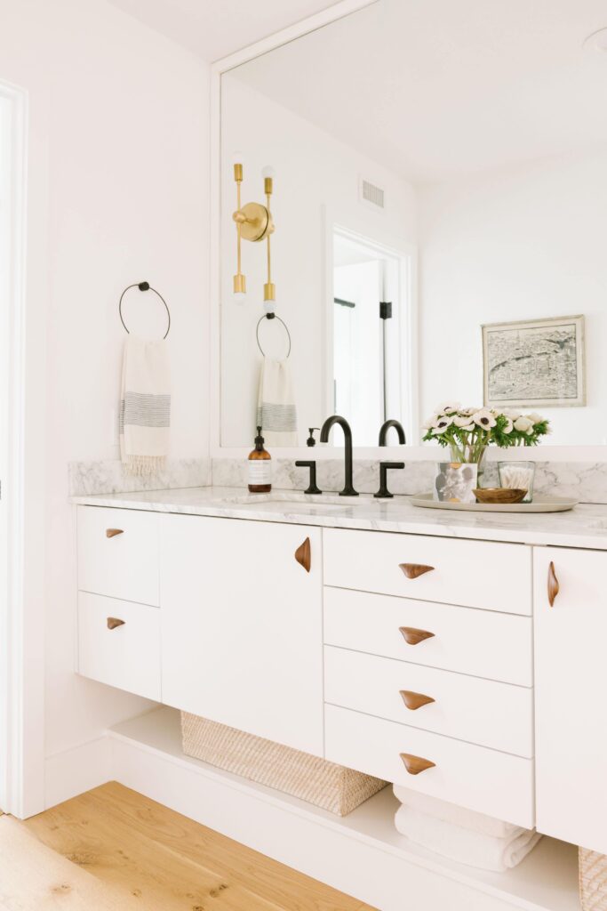 Mid-century bathroom vanity ideas