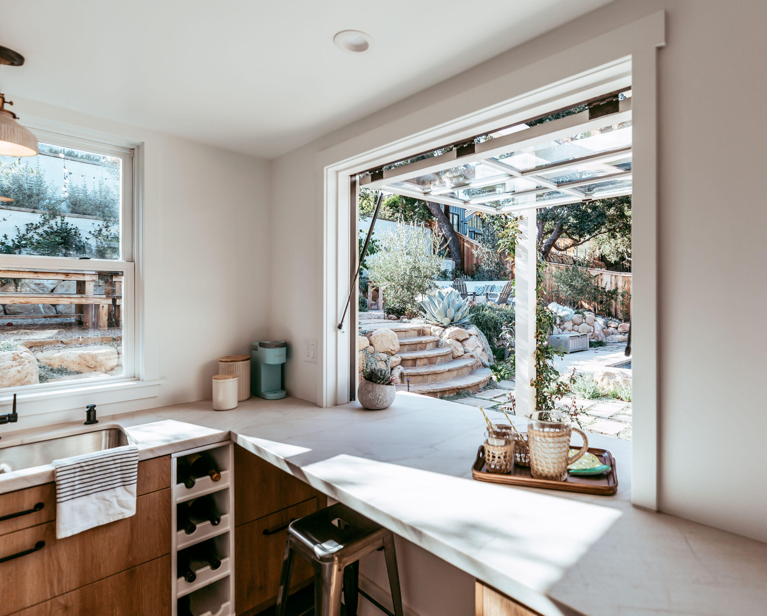 Small kitchen renovation ideas