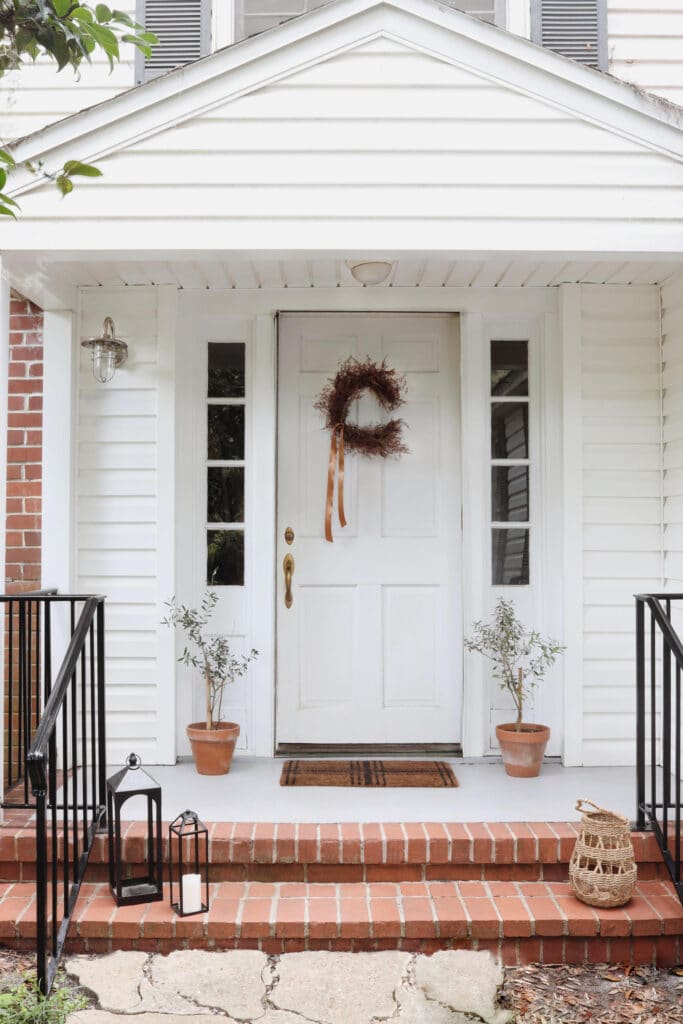 How to Re-Paint a Rusty Metal Porch Railing